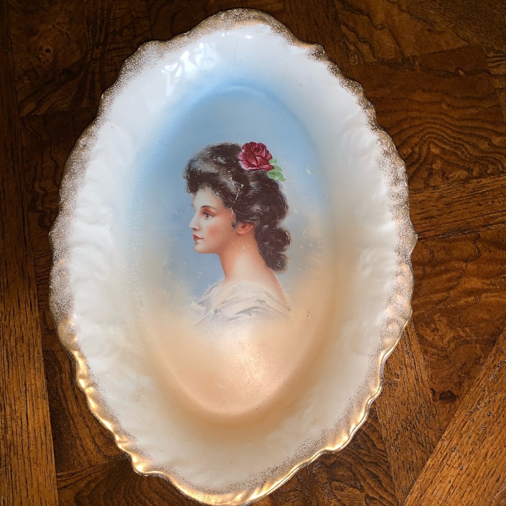 Vintage porcelain Portrait Bowl/dish